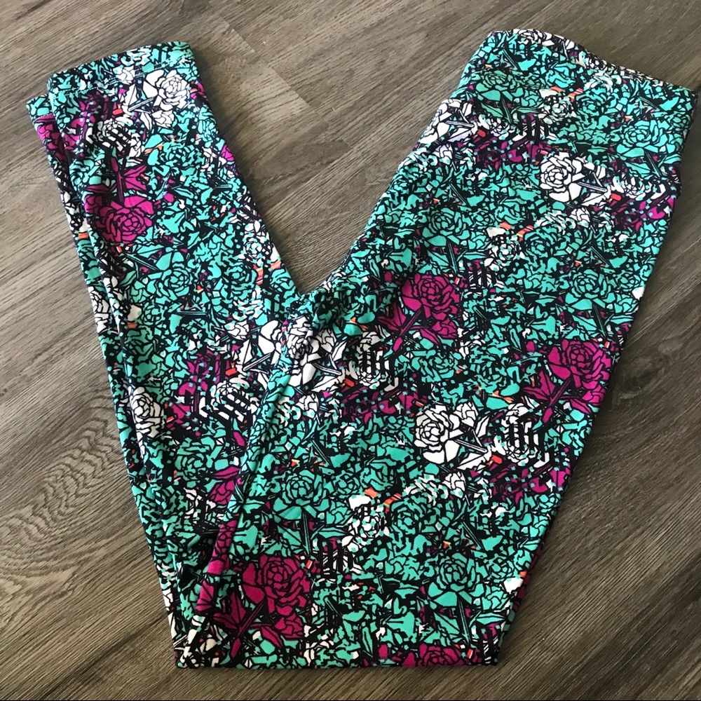 NWOT LULAROE LEGGING